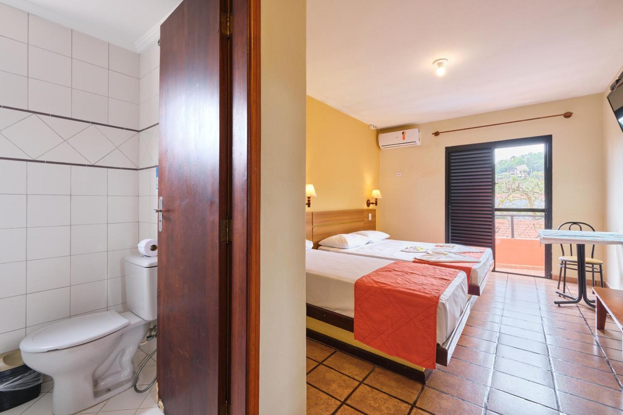 Hotel Ponta Das Toninhas Ubatuba Exteriör bild
